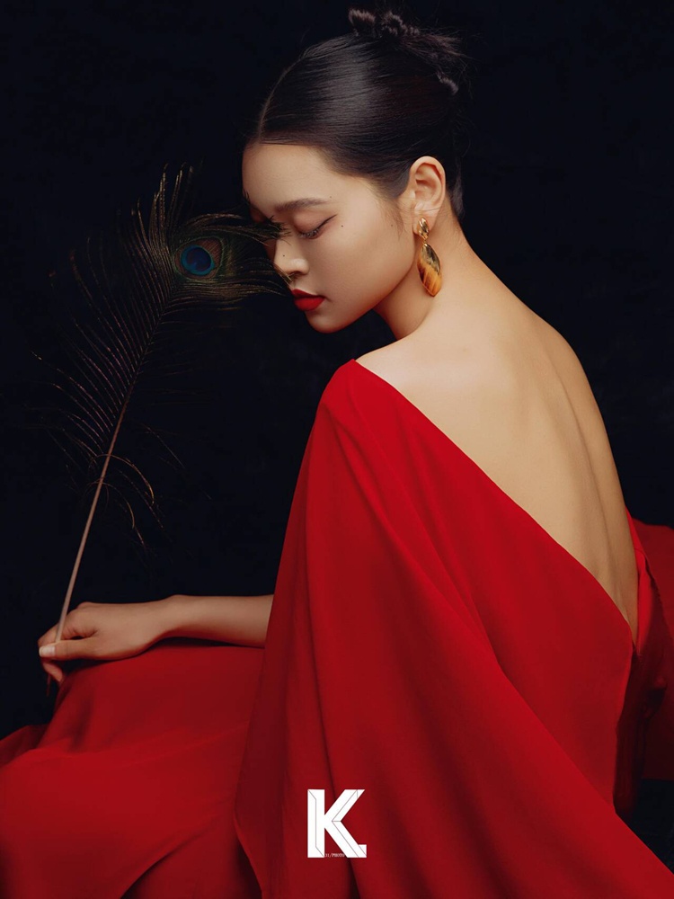 2026 New Fashion High-End Red  – Ethnic Fashion Studio recenzja i cena