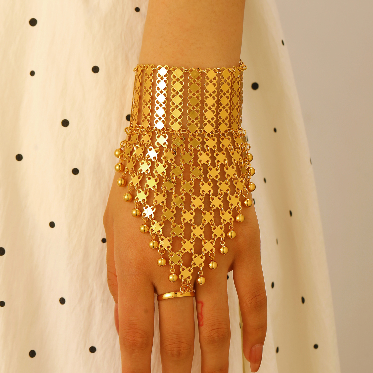 Ethnic Arabic Style Gold Color – Ethnic Fashion Trends 2026 recenzja i cena